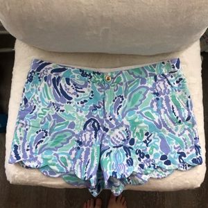 NWOT Lilly Pulitzer Buttercup Shorts Size 16